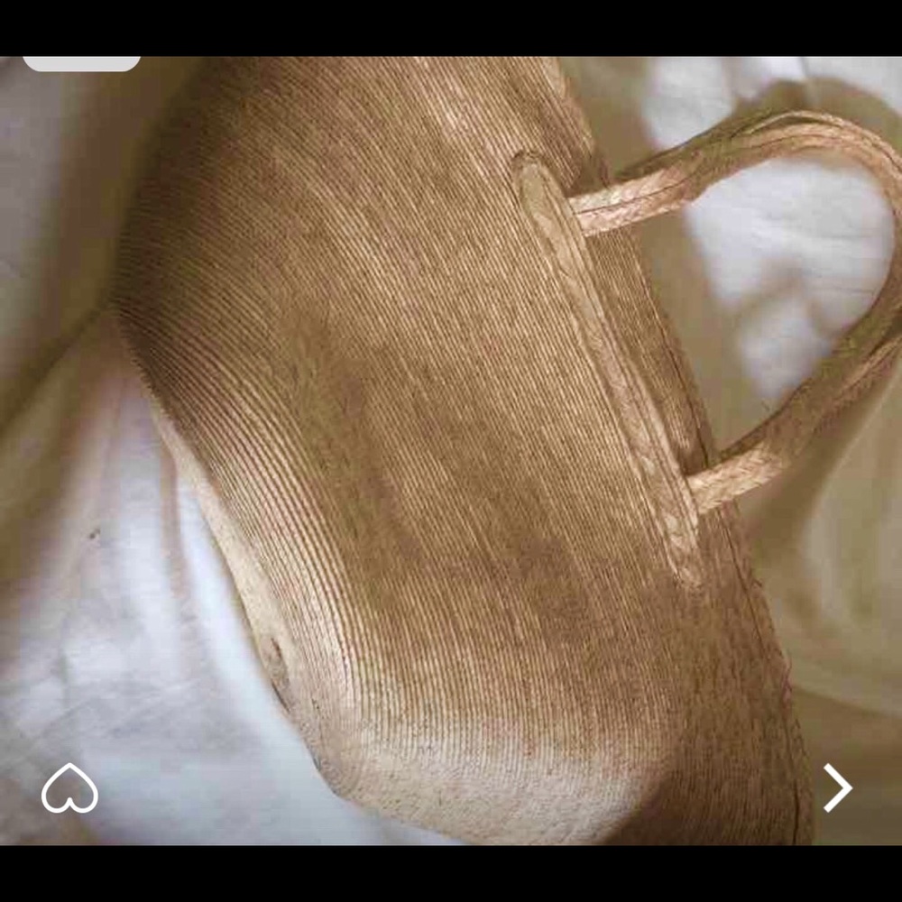 Hand Wowwn Large Straw Tote💐💐